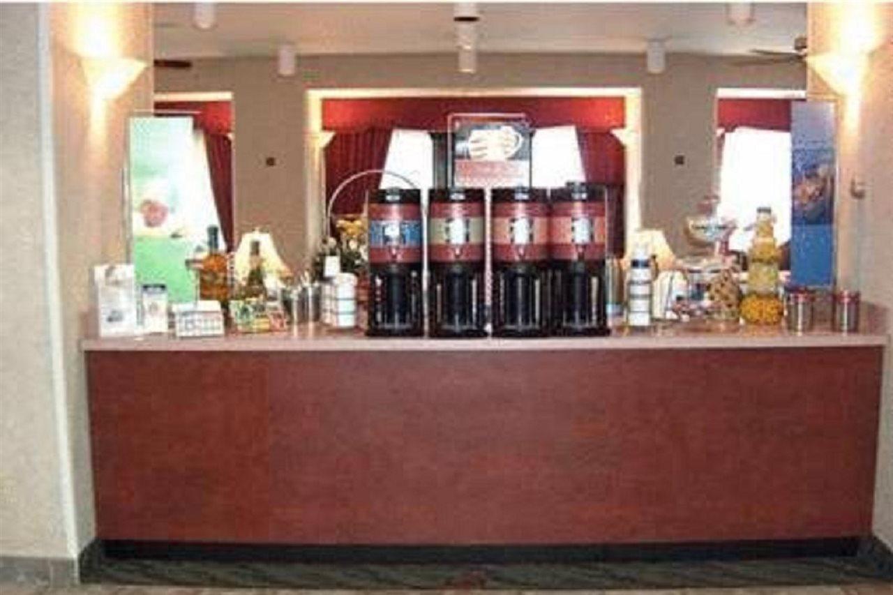 Hampton Inn Columbus-International Airport Gahanna Екстериор снимка