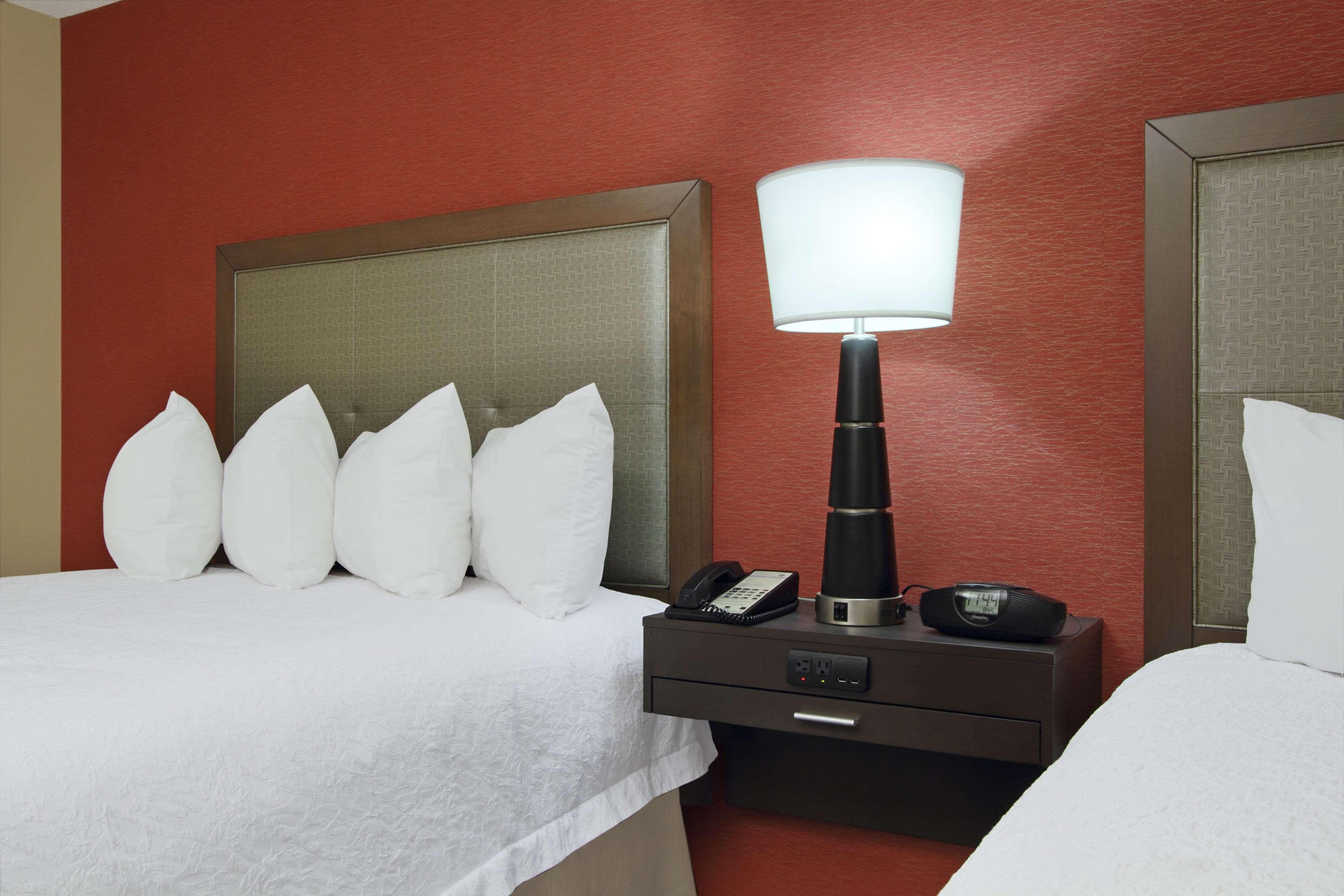 Hampton Inn Columbus-International Airport Gahanna Екстериор снимка