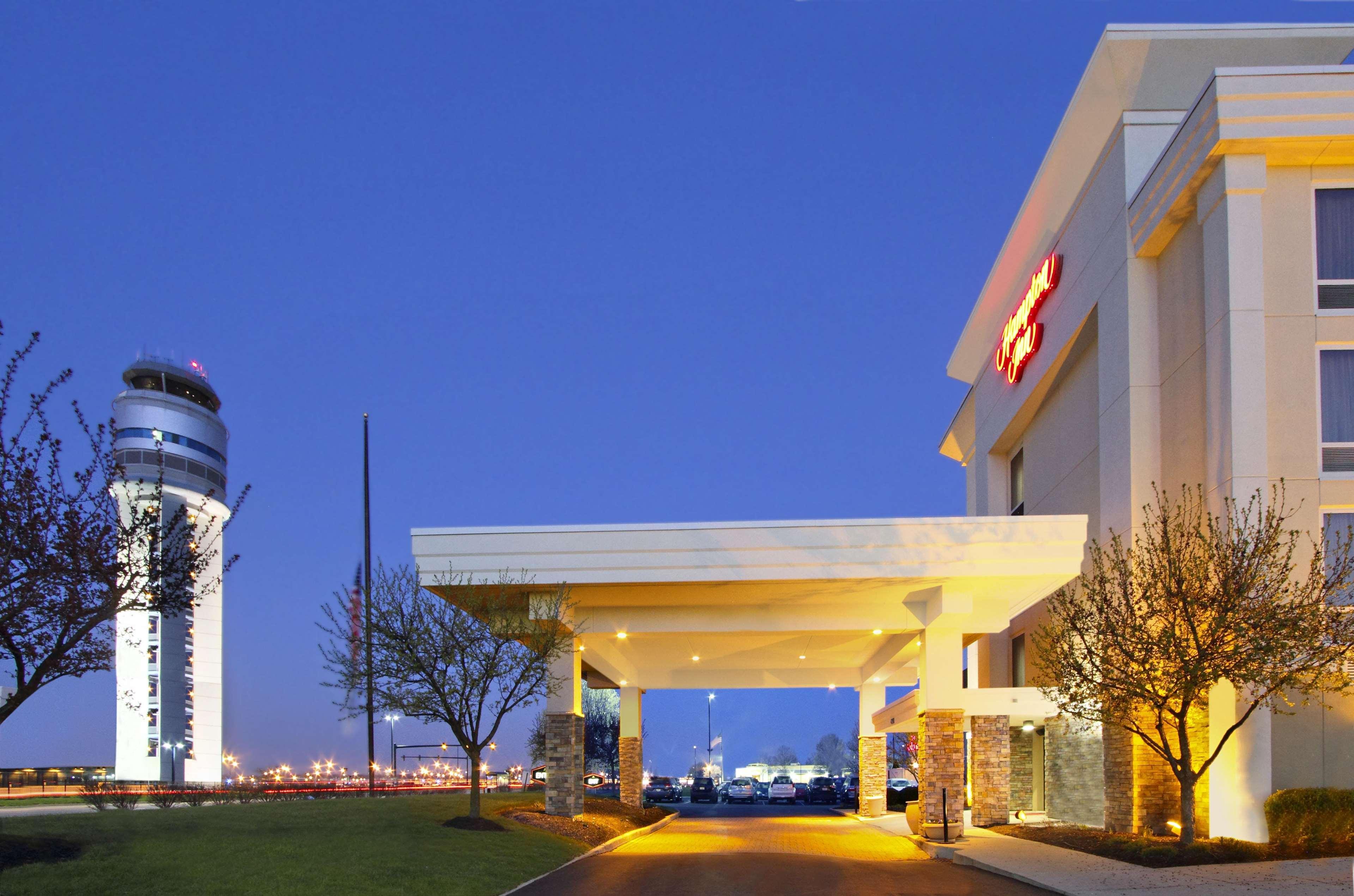 Hampton Inn Columbus-International Airport Gahanna Екстериор снимка