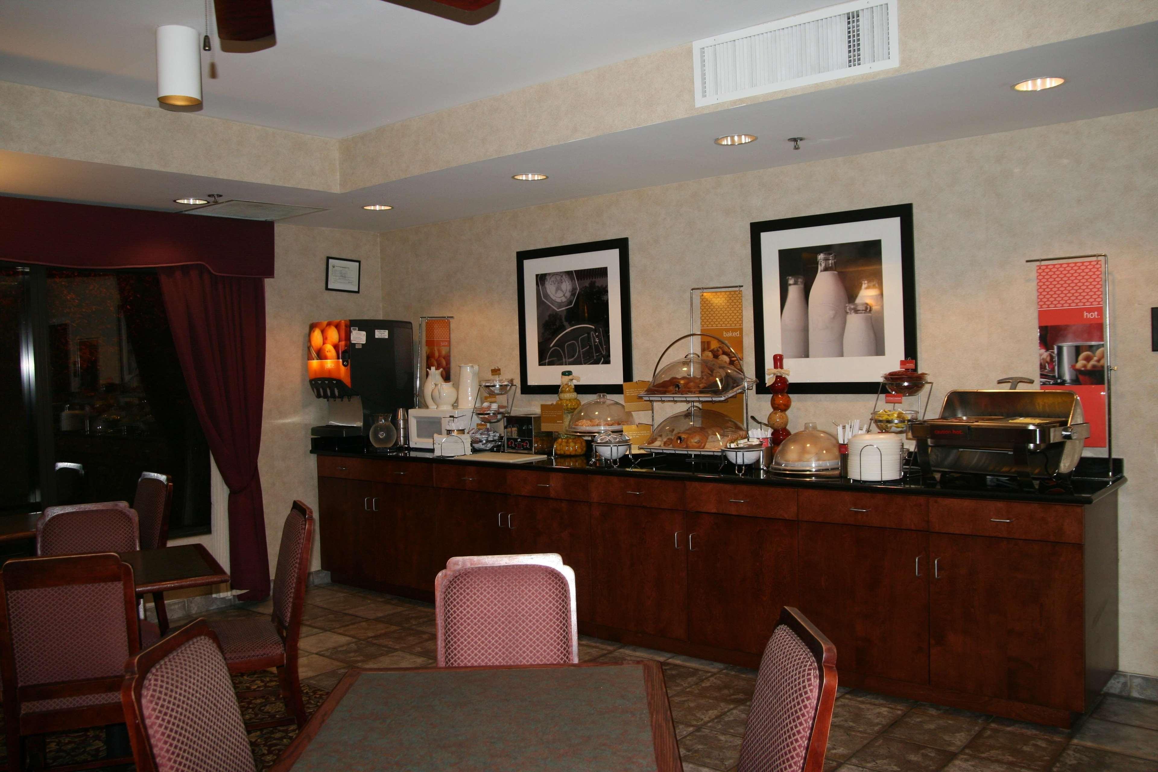 Hampton Inn Columbus-International Airport Gahanna Екстериор снимка