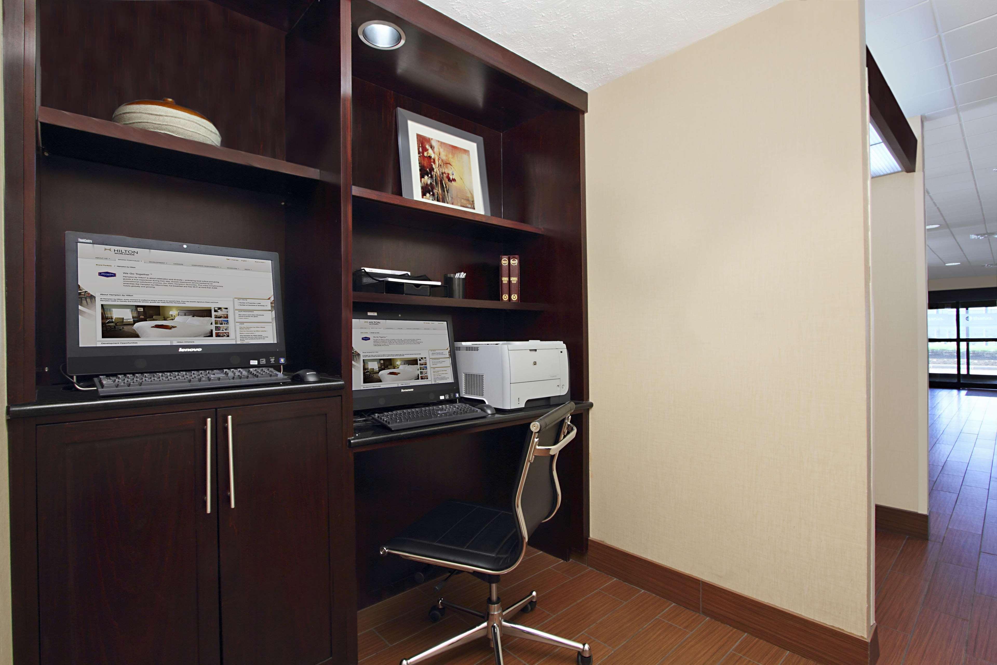 Hampton Inn Columbus-International Airport Gahanna Екстериор снимка