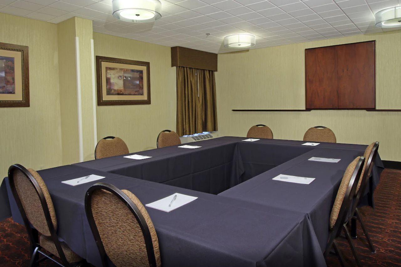 Hampton Inn Columbus-International Airport Gahanna Екстериор снимка